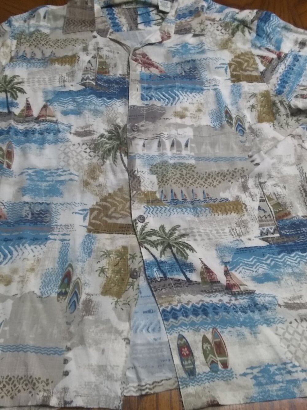 'palms and boats" Themed Men's Casual Button Up Shirt